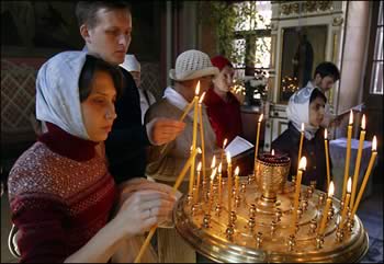 Una candela per le vittime di Beslan