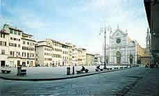 Basilica di Santa Croce - La piazza