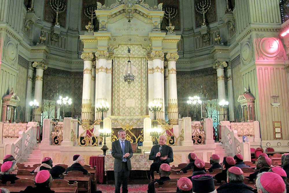 La visita alla Sinagoga di Roma e l'incontro con il Rabbino Riccardo Disegni
